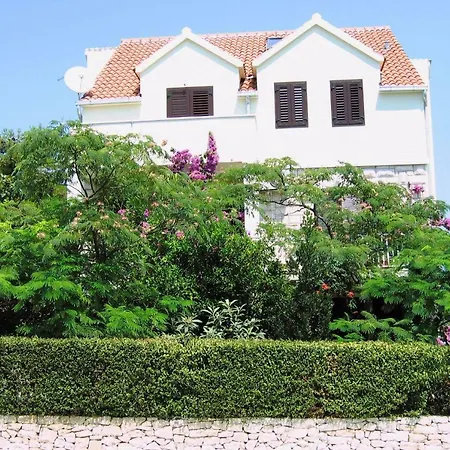 Apartmán Mira - 50 M From Beach *